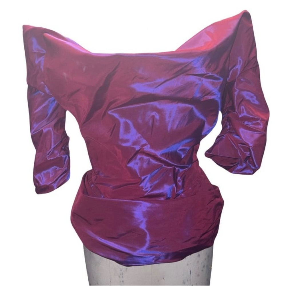 RARE FABULOUS 1990s Vivienne Westwood
Gold Label iridescent silk taffeta corset.